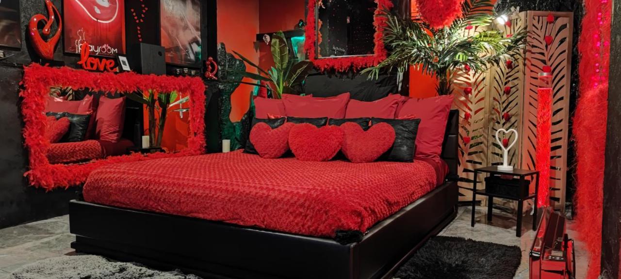 Loft Romantique Hammam Spa Privatif Playroom Grenoble Bilik gambar